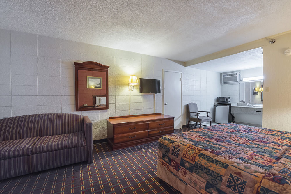 Bear Mount Inn & Suites Pigeon Forge Exterior foto