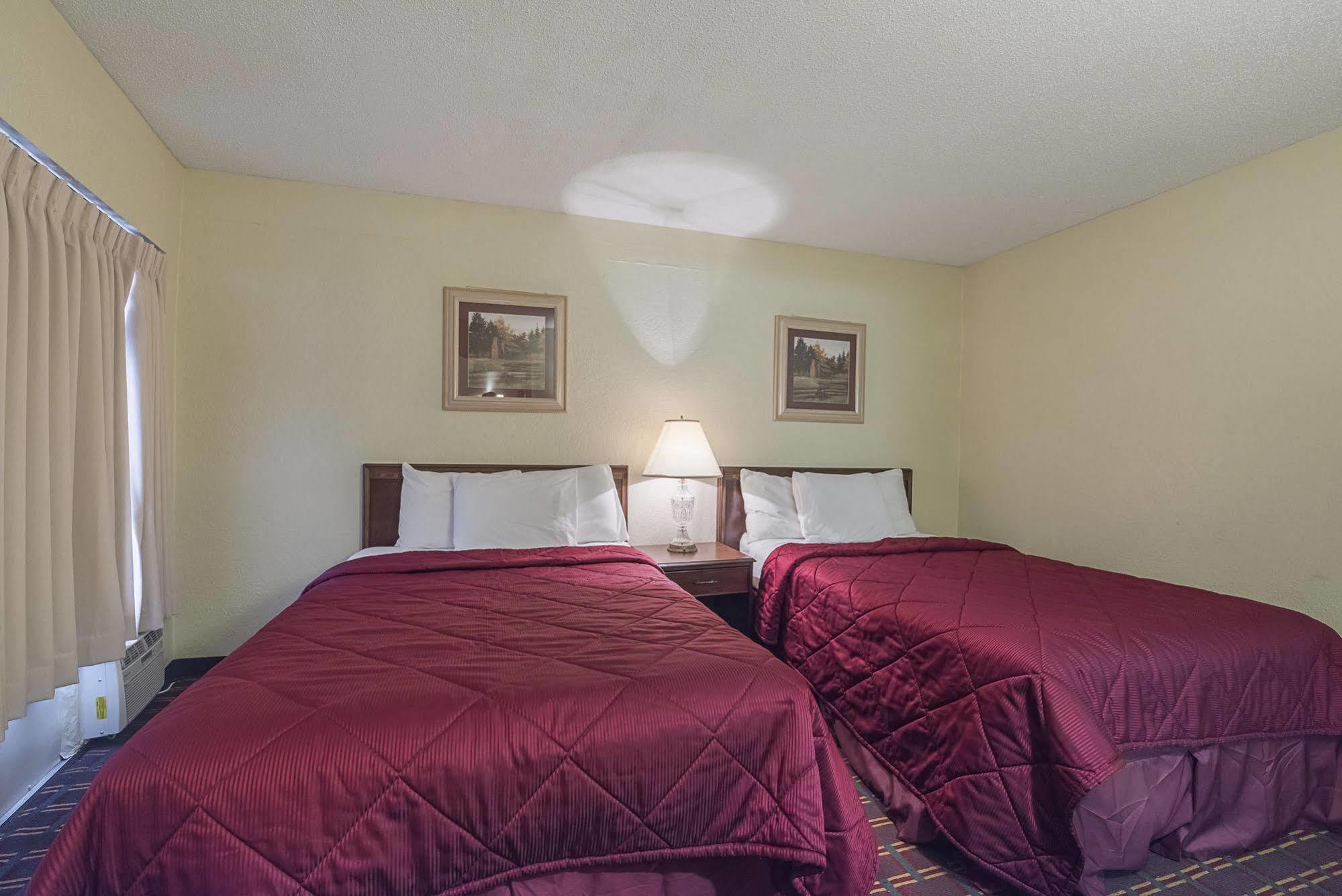 Bear Mount Inn & Suites Pigeon Forge Exterior foto